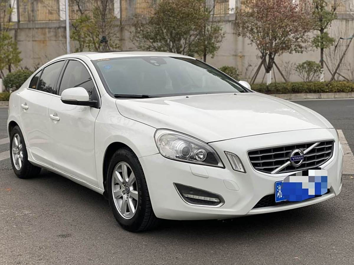 沃爾沃 S60  2013款 T5 智尚版圖片