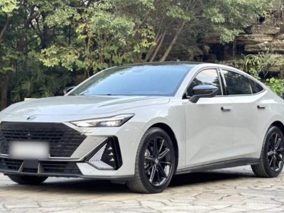 2022年6月 長安 長安UNI-V 1.5T 智慧領(lǐng)航型圖片