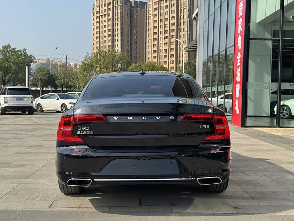 沃爾沃 S90  2020款 改款 T5 智逸豪華版圖片