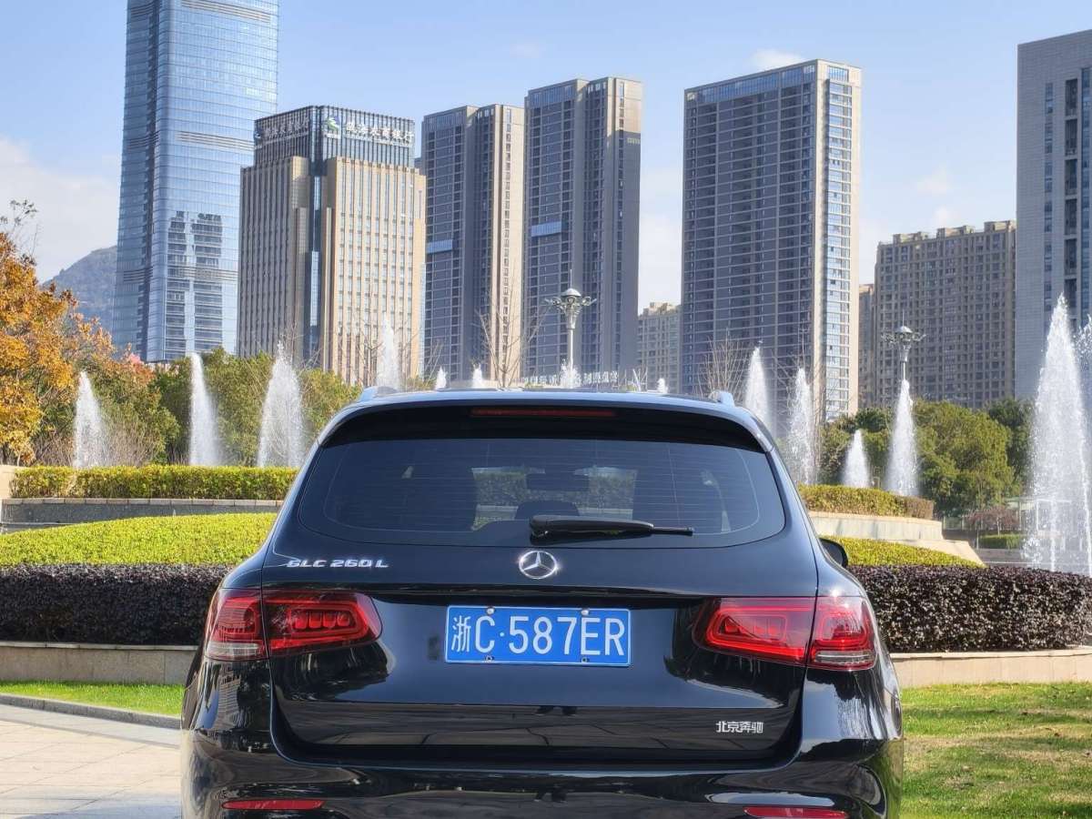 奔馳 奔馳GLC  2020款 改款 GLC 260 L 4MATIC 動(dòng)感型圖片