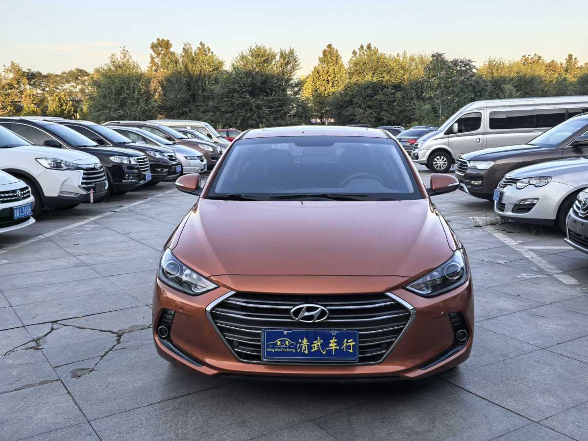 現(xiàn)代 領(lǐng)動  2016款 1.6L 自動智炫?豪華型圖片