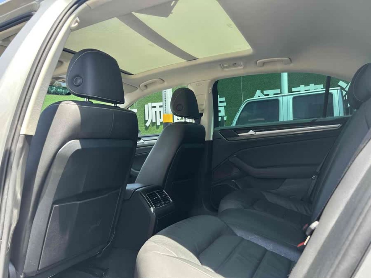 大眾 輝昂  2019款  380TSI 兩驅(qū)商務版 國V圖片