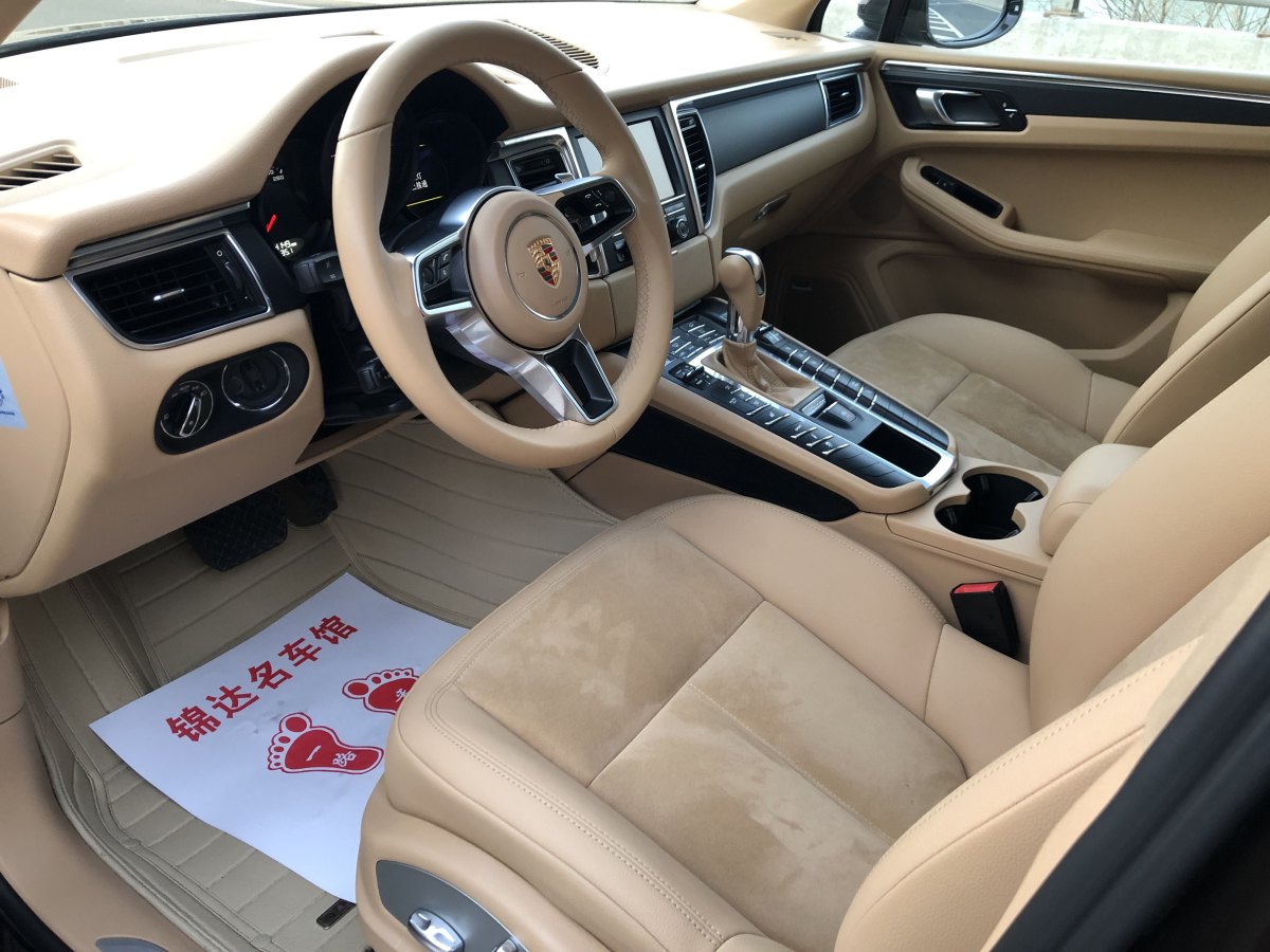 保時(shí)捷 Macan  2014款 Macan 2.0T圖片