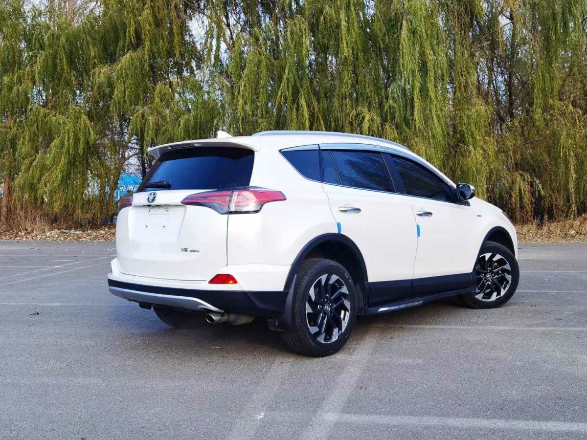 豐田 RAV4 圖片