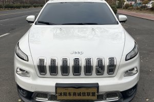 自由光 Jeep 2.0L 优越版