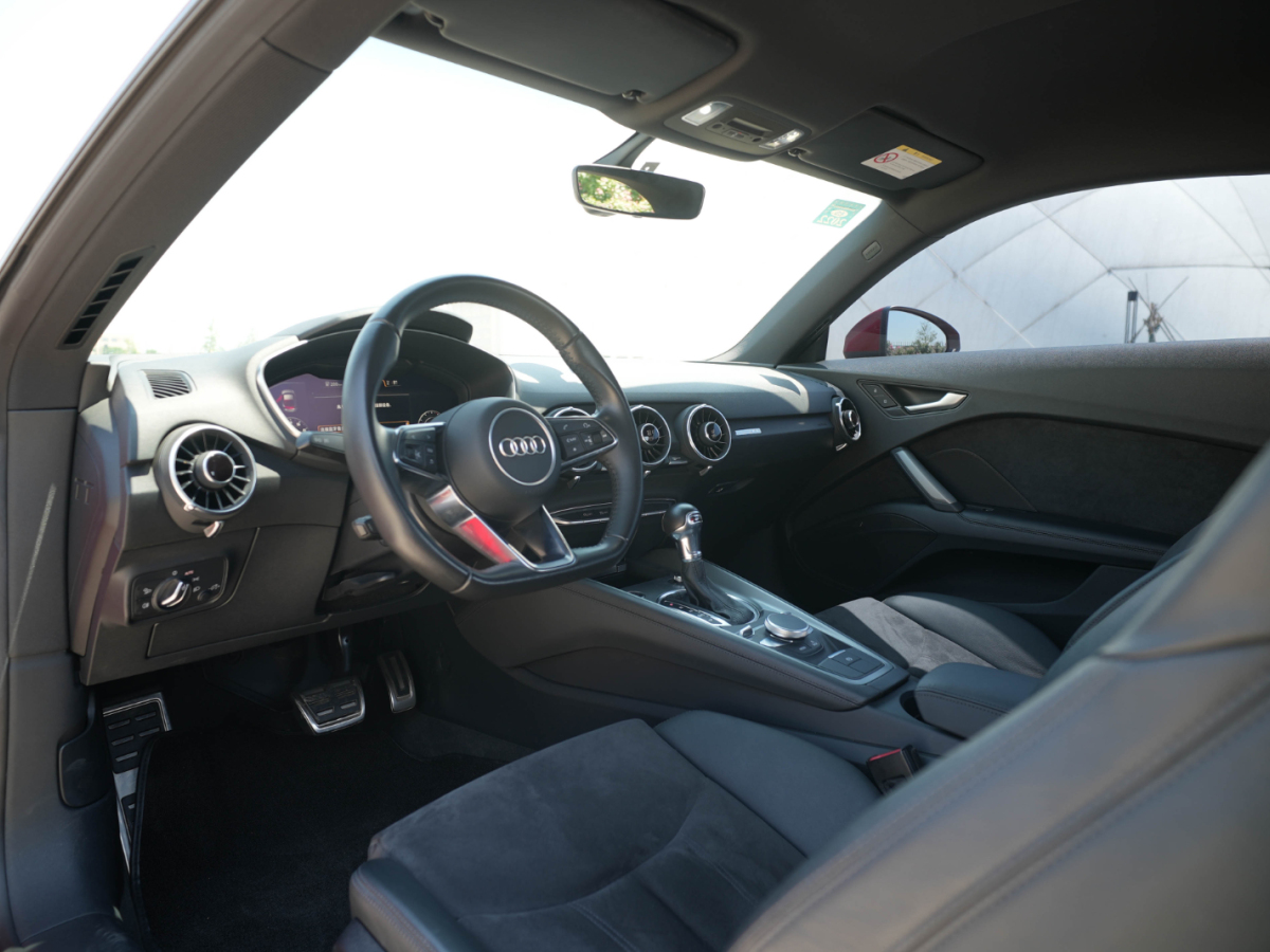奧迪 奧迪TT  2013款 TT Coupe 2.0T 45TFSI Quattro圖片