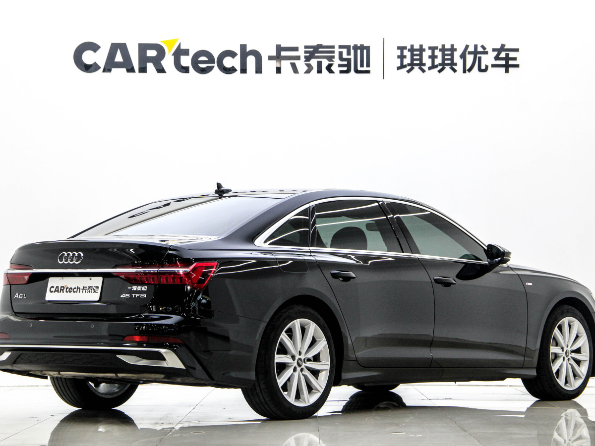 奧迪 奧迪A6L  2023款 改款 45 TFSI 臻選動感型圖片