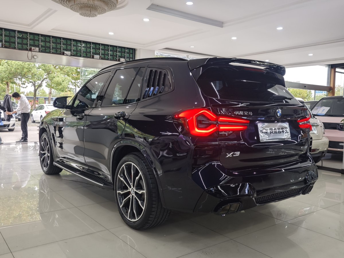 寶馬 寶馬X3  2023款 xDrive30i 領(lǐng)先型 M曜夜套裝圖片