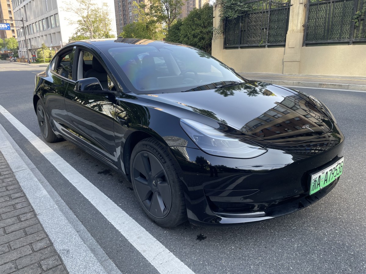 特斯拉 Model 3  2022款 改款 后輪驅(qū)動版圖片