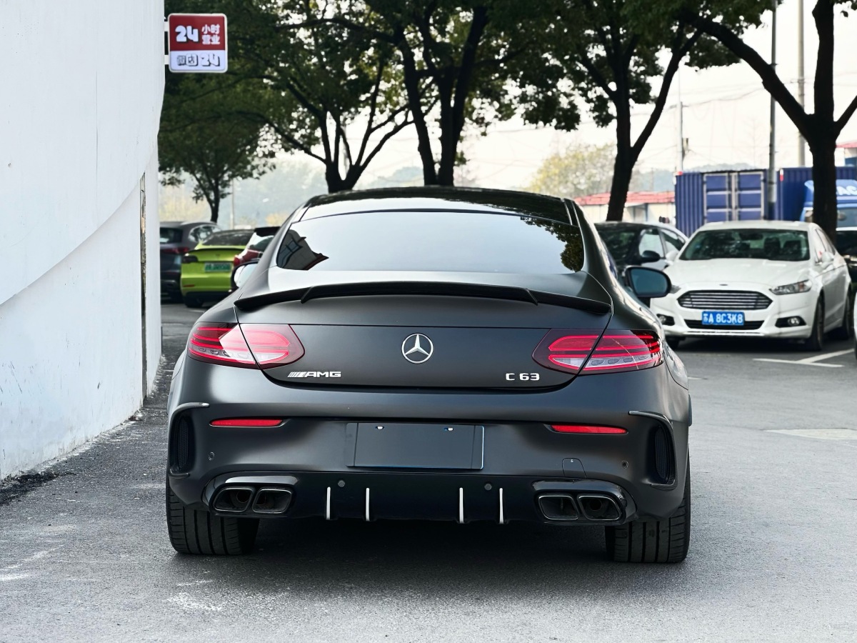 奔馳 奔馳C級(jí)AMG  2019款 AMG C 63 轎跑車圖片