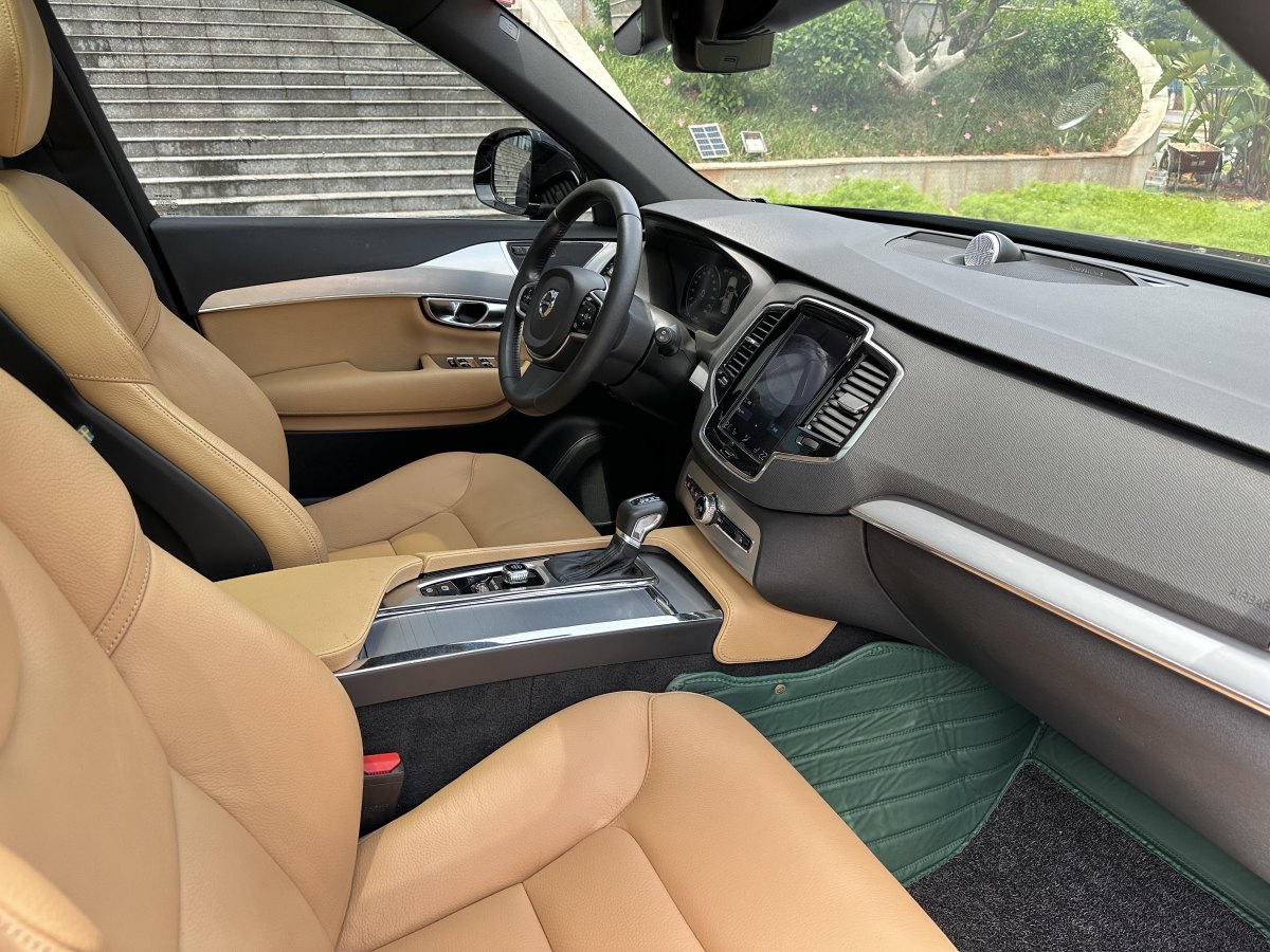 沃爾沃 XC90  2018款 T6 智逸版 7座圖片