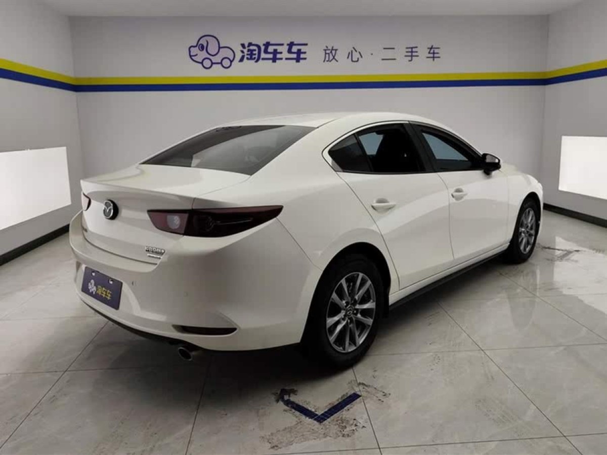 馬自達(dá) 馬自達(dá)3 Axela昂克賽拉  2022款 2.0L 自動(dòng)質(zhì)擎版圖片
