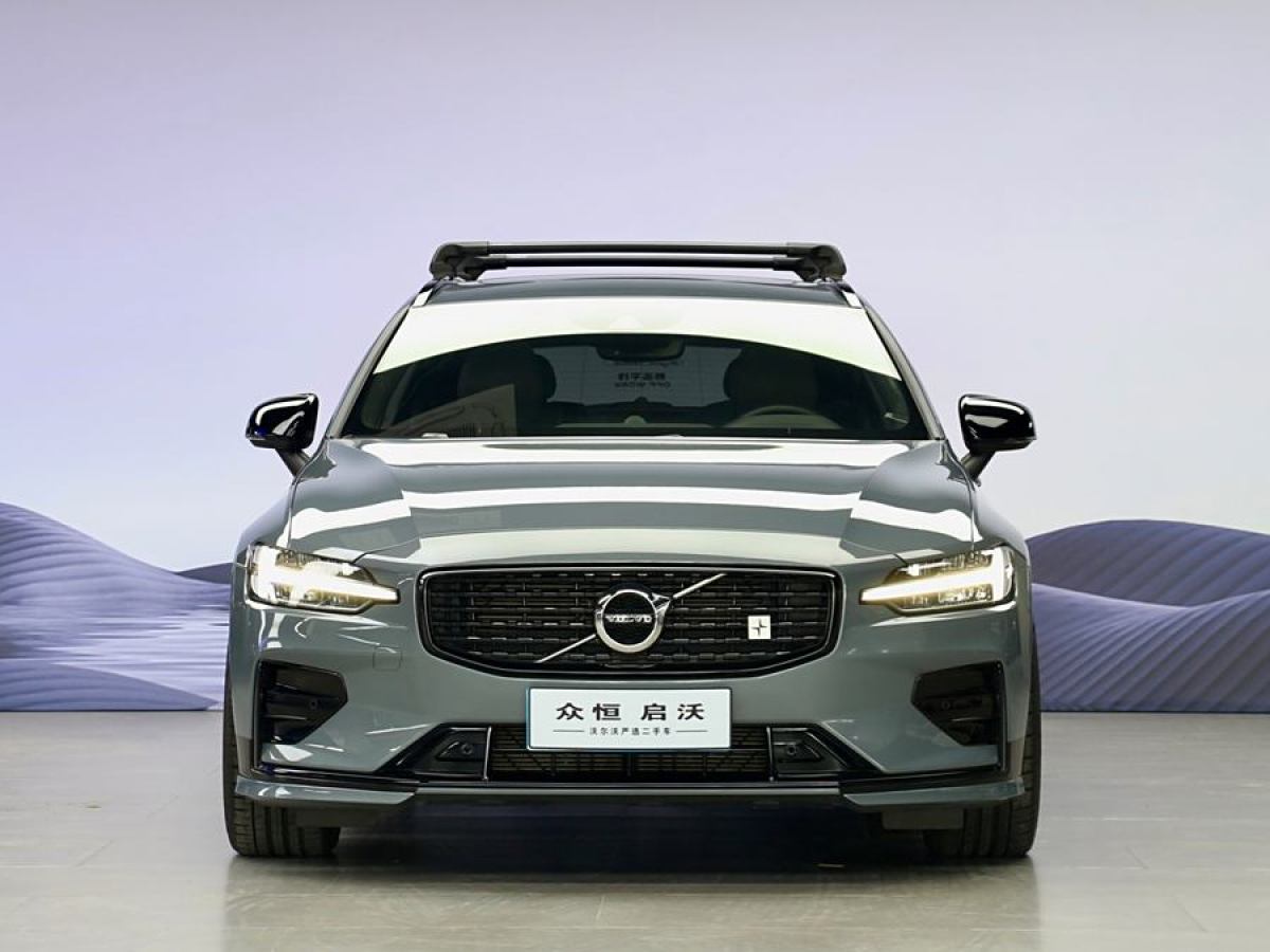 沃爾沃 V60  2022款 B5 智遠(yuǎn)運(yùn)動(dòng)版圖片