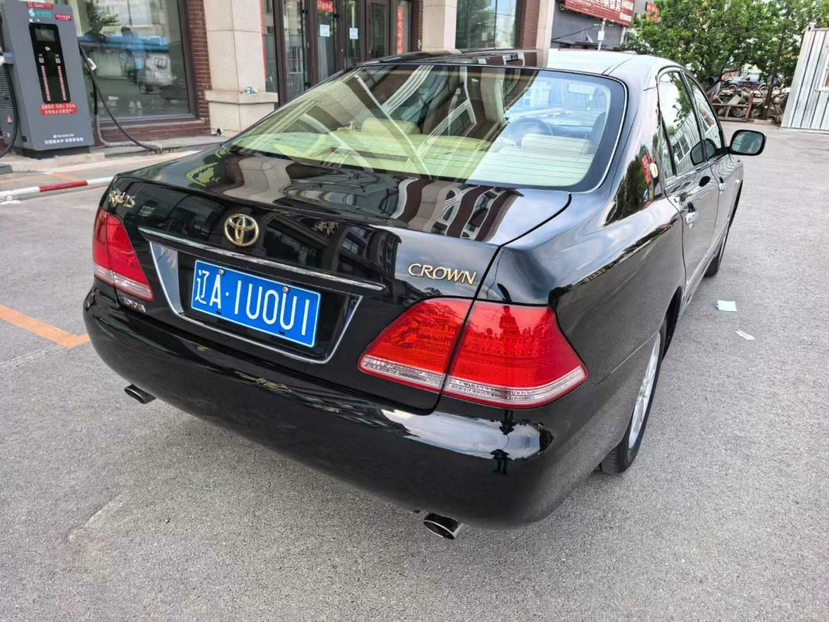 豐田 皇冠  2007款 2.5L Royal 導(dǎo)航版圖片