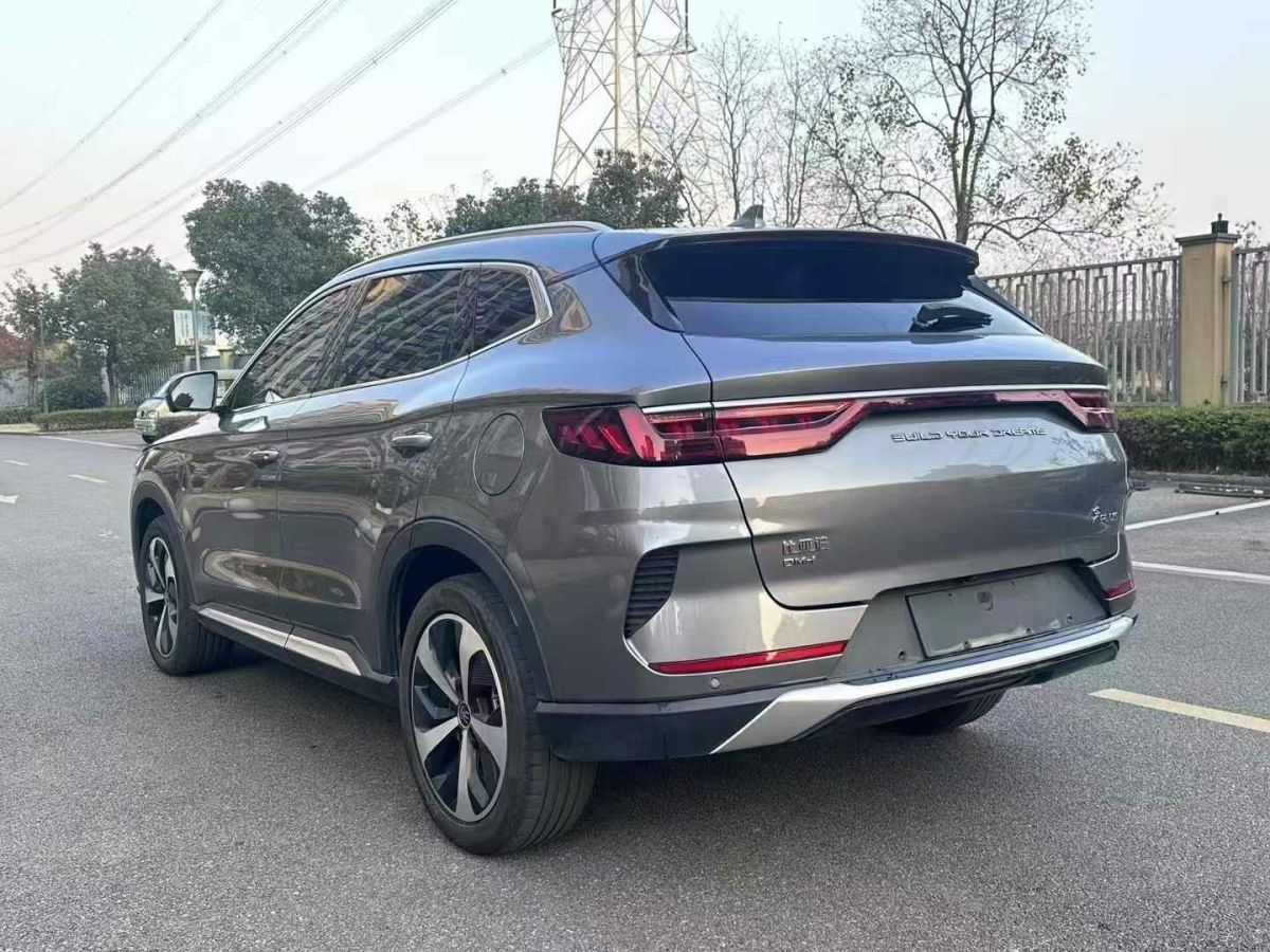 比亞迪 宋MAX新能源  2022款 DM-i 105KM 尊榮型圖片