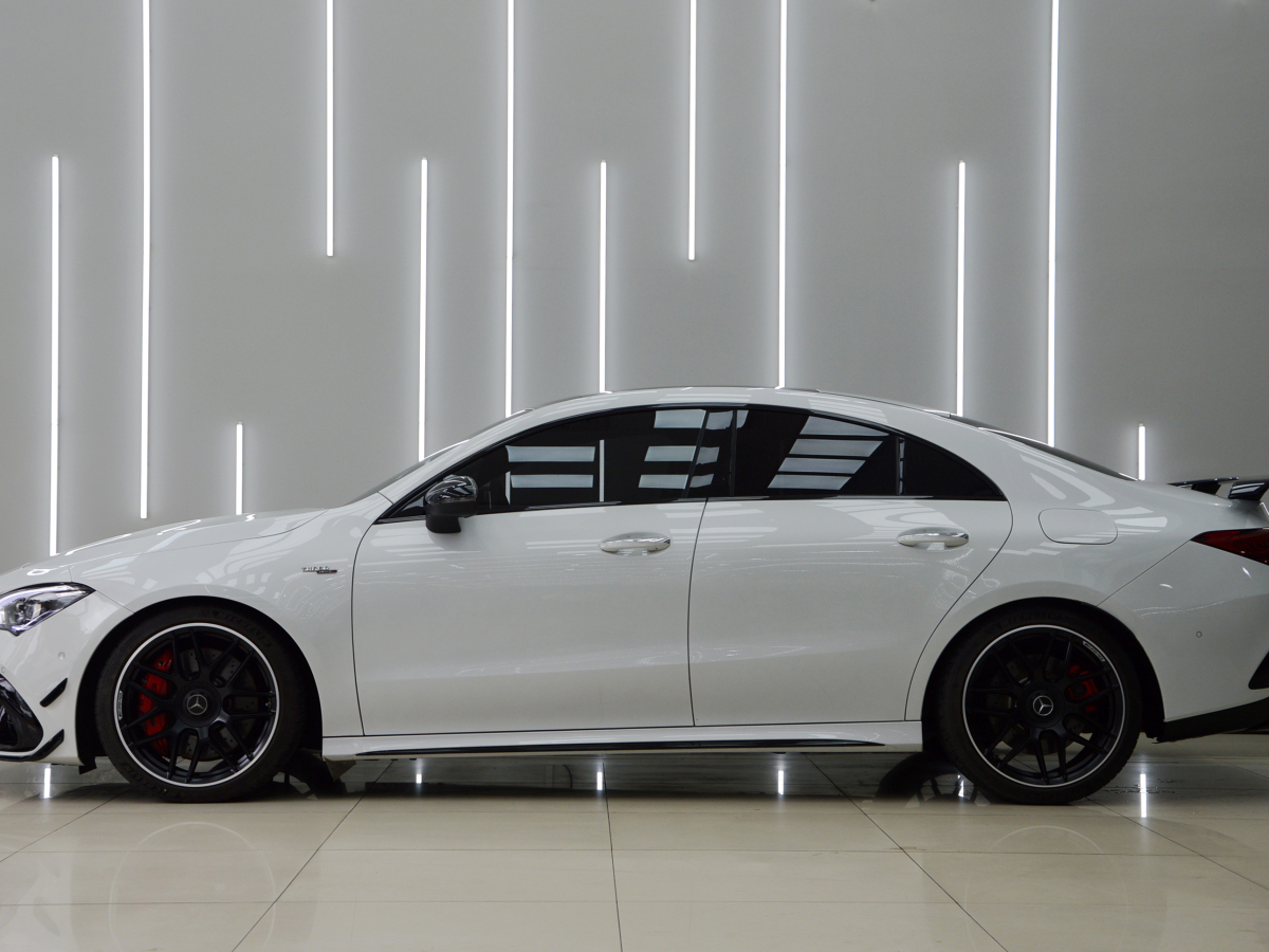 奔馳 奔馳CLA級(jí)AMG  2022款 AMG CLA 45 S 4MATIC+圖片