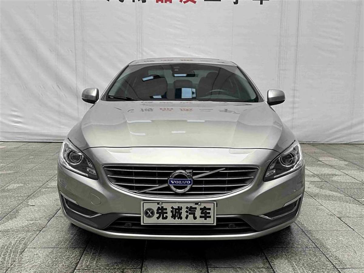 2015年10月沃爾沃 S60  2016款 S60L 2.0T T5 智馭版