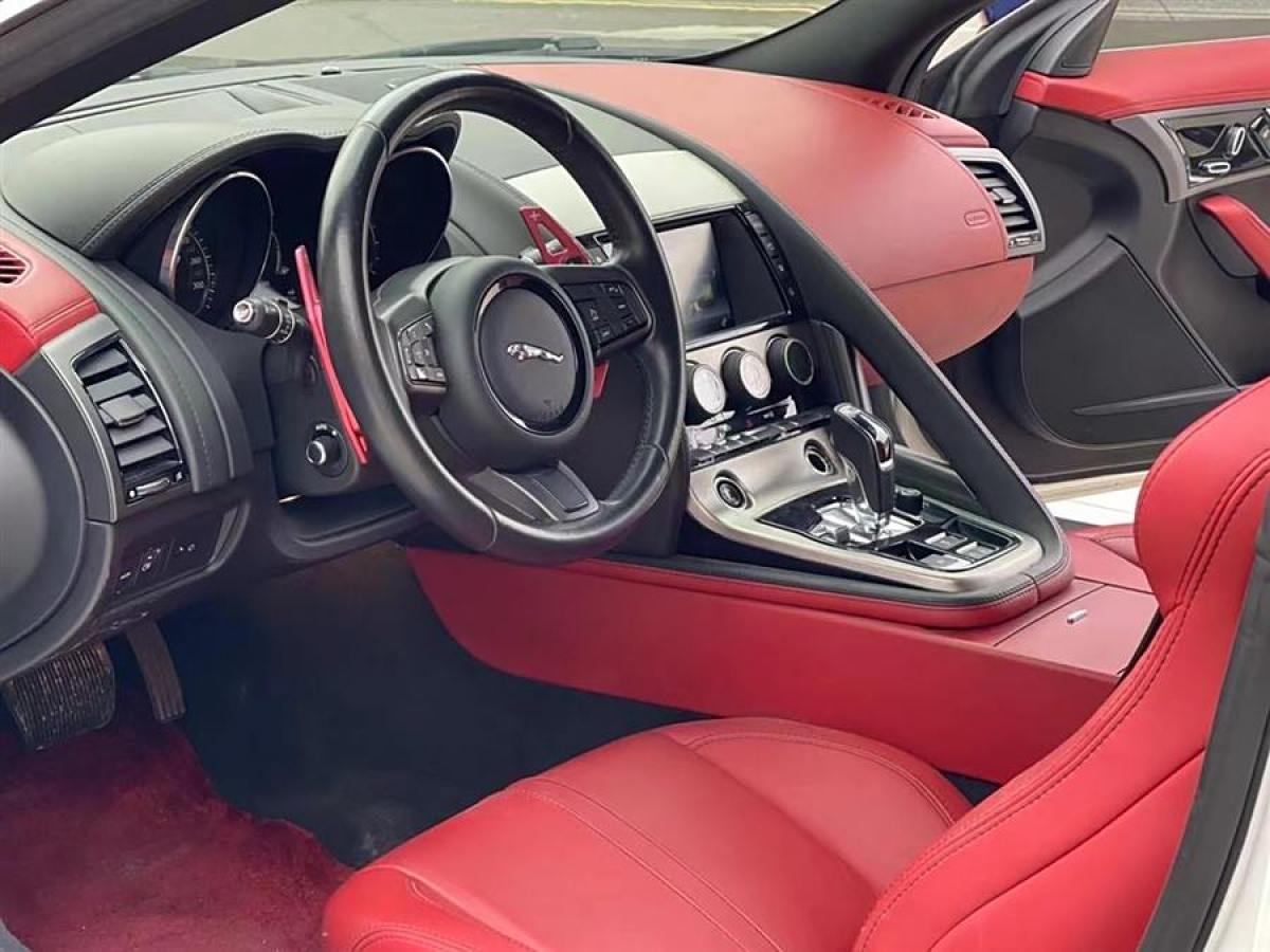 捷豹 F-TYPE  2015款 3.0T 硬頂版圖片