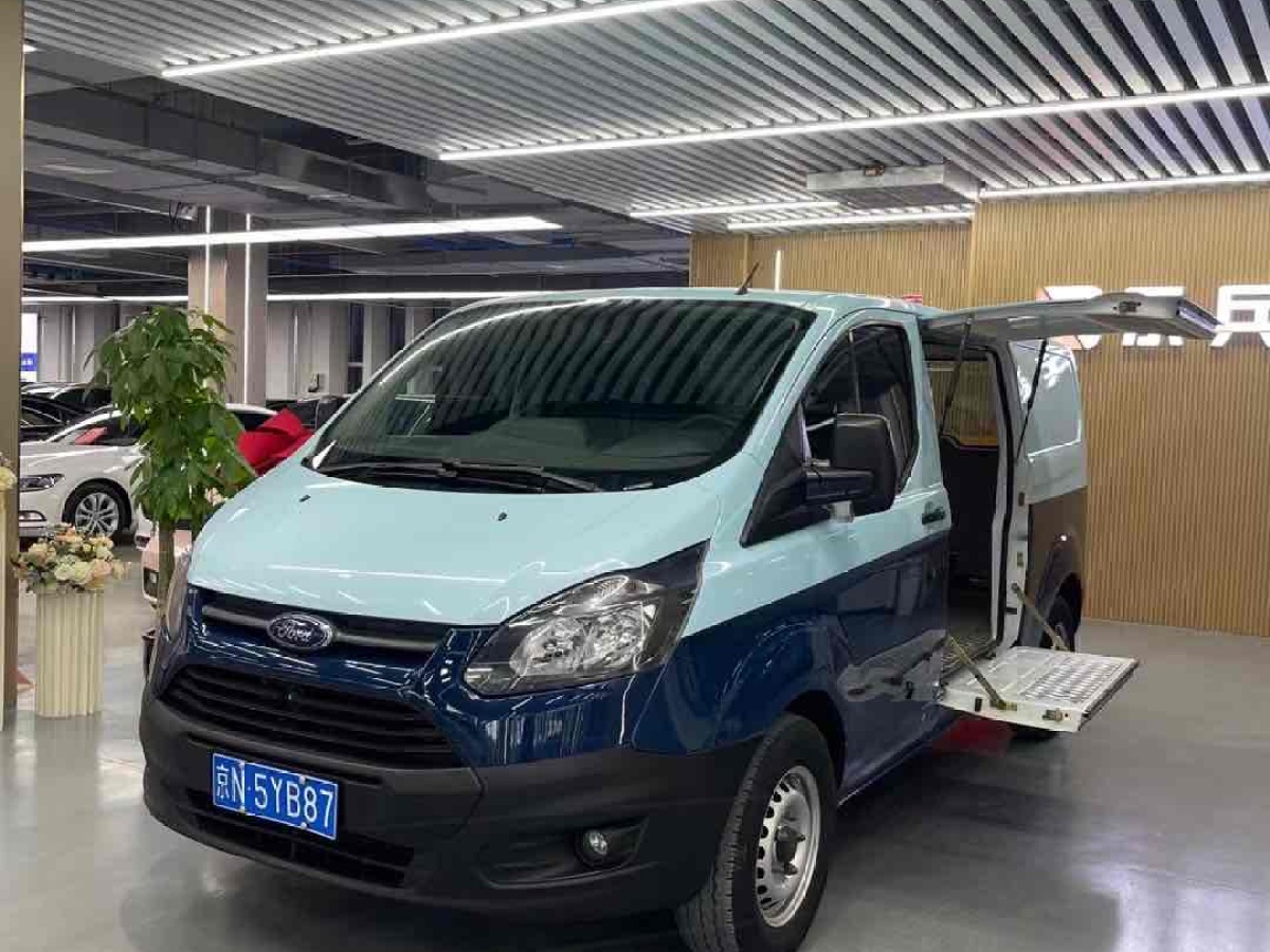 福特 全順  2019款 2.0T汽油廂式運(yùn)輸車中軸中頂3座國VI圖片