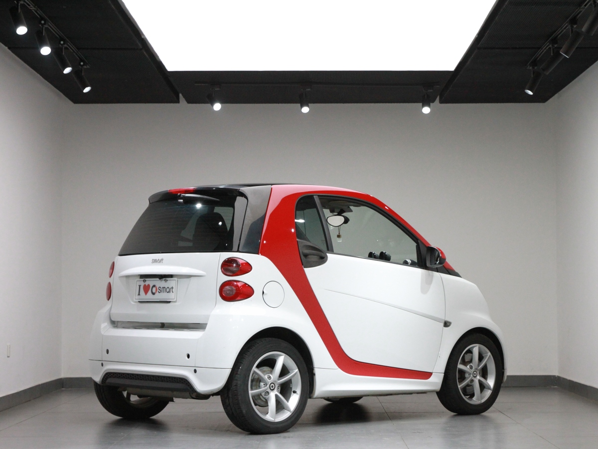 smart fortwo  2013款 1.0T 硬頂激情版圖片