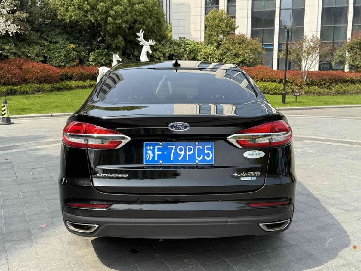 福特 蒙迪歐  2020款 EcoBoost 180 時(shí)尚型圖片