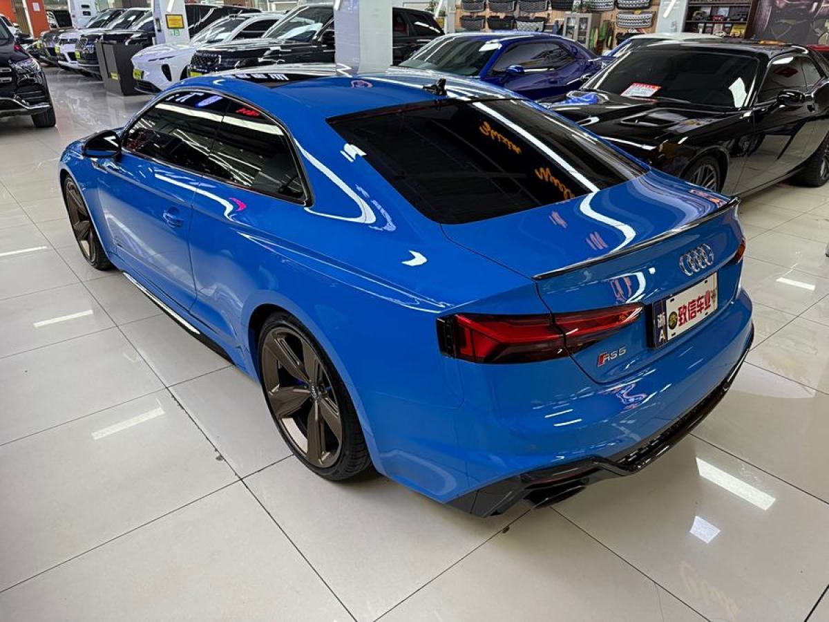 奧迪 奧迪RS 5  2021款 RS5 Coupe 黑曜版圖片