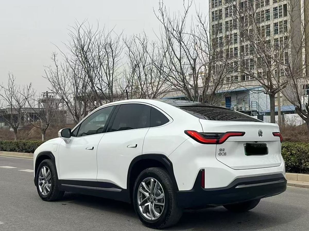 蔚來 蔚來EC6  2022款 100kWh 運(yùn)動(dòng)版圖片