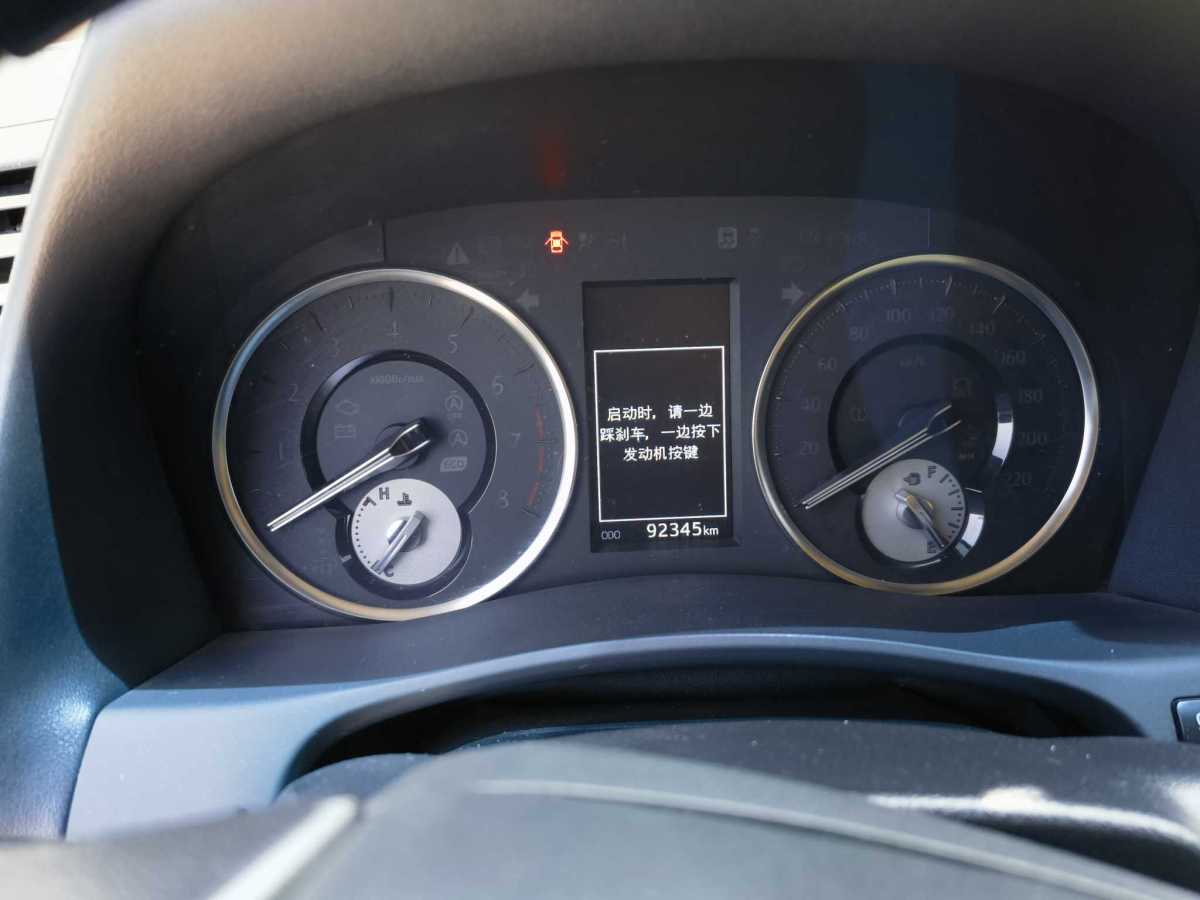 丰田 埃尔法  2015款 3.5L 豪华版图片