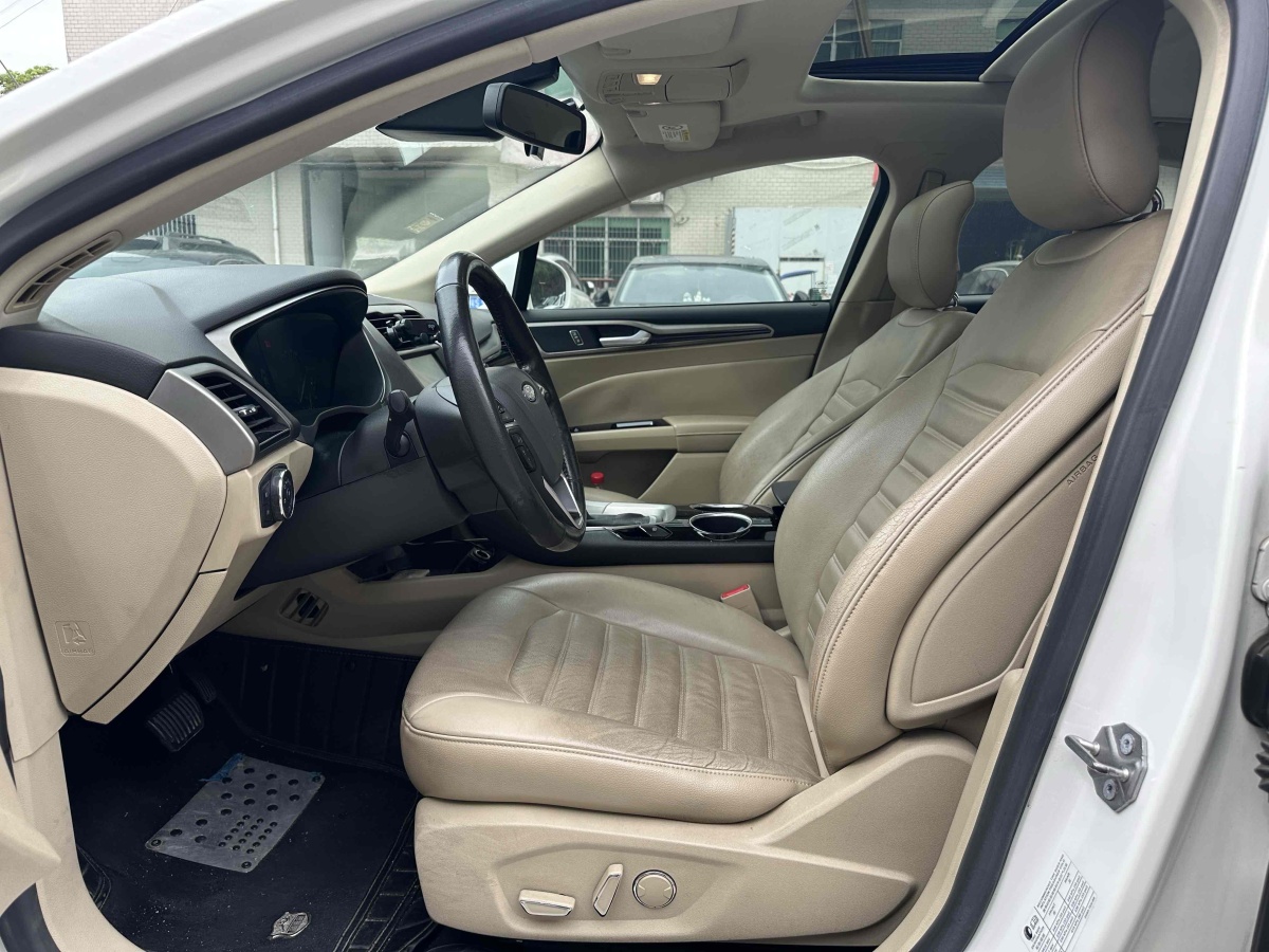 2014年3月福特 蒙迪歐  2013款 1.5L GTDi180時尚型