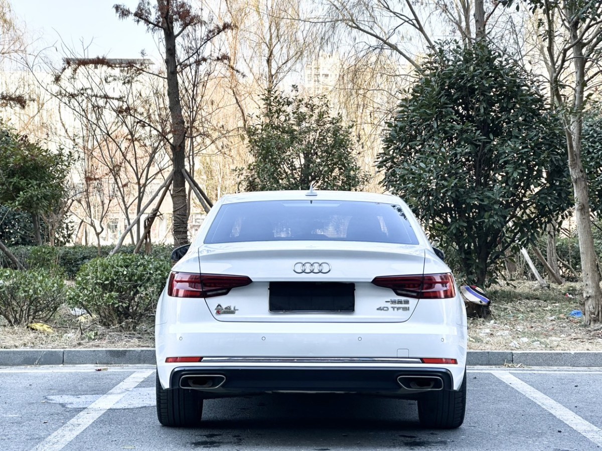 奧迪 奧迪A4L  2019款 40 TFSI 進取型 國V圖片