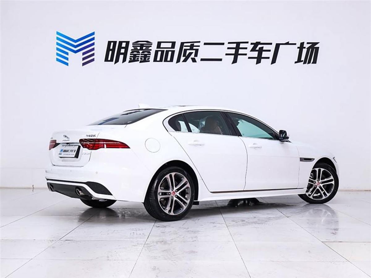 捷豹 XEL  2024款 2.0T 250PS R-DYNAMIC S進(jìn)取運動版圖片