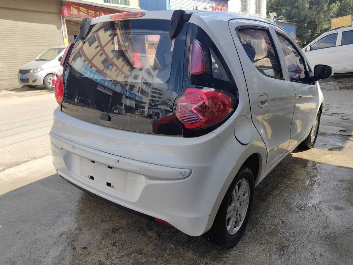 長(zhǎng)安 奔奔MINI  2012款 1.0L IMT導(dǎo)航版 國(guó)IV圖片