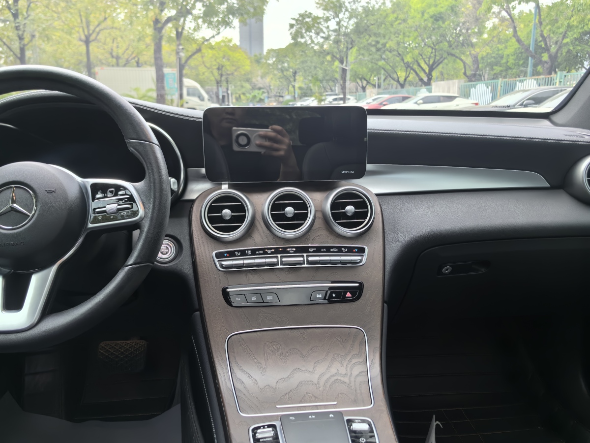 奔馳 奔馳GLC  2018款 改款 GLC 300 4MATIC 動感型圖片