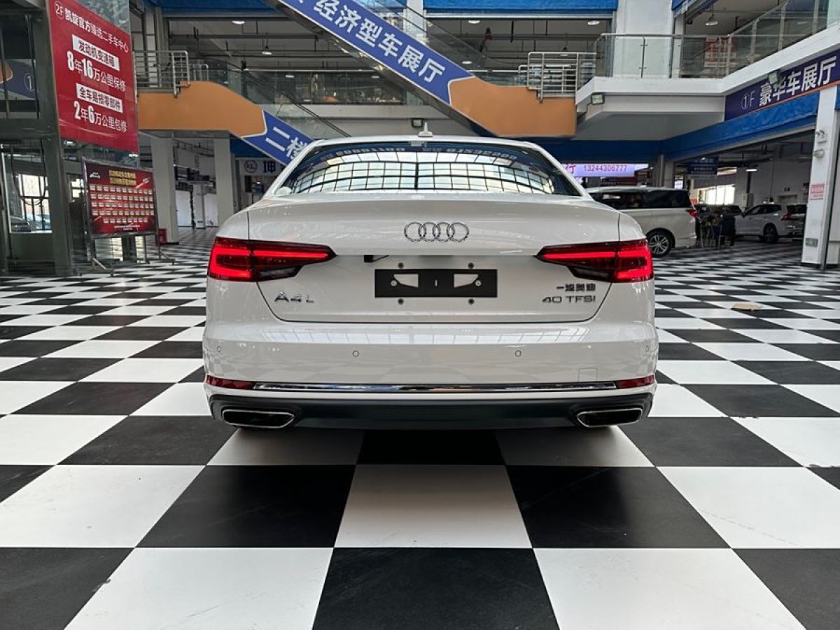 奧迪 奧迪A4L  2019款 40 TFSI 進(jìn)取型 國V圖片