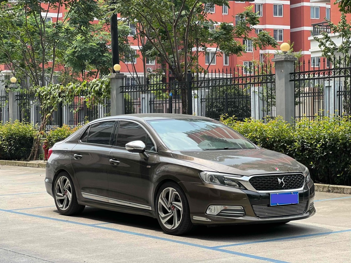 DS DS 5LS  2014款 1.8L 自動舒適版VTi140圖片