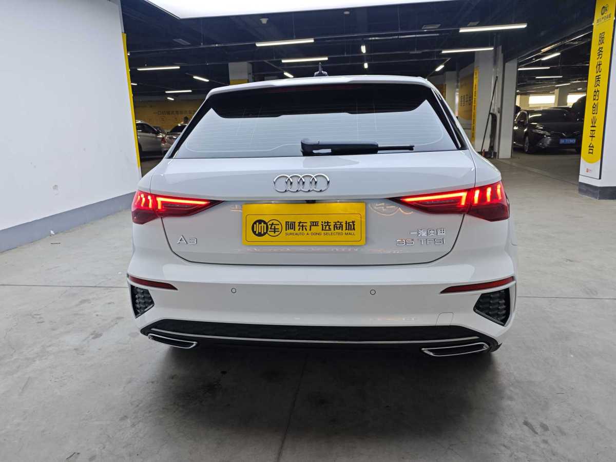 奧迪 奧迪A3  2022款 Sportback 35 TFSI 時(shí)尚運(yùn)動(dòng)型圖片