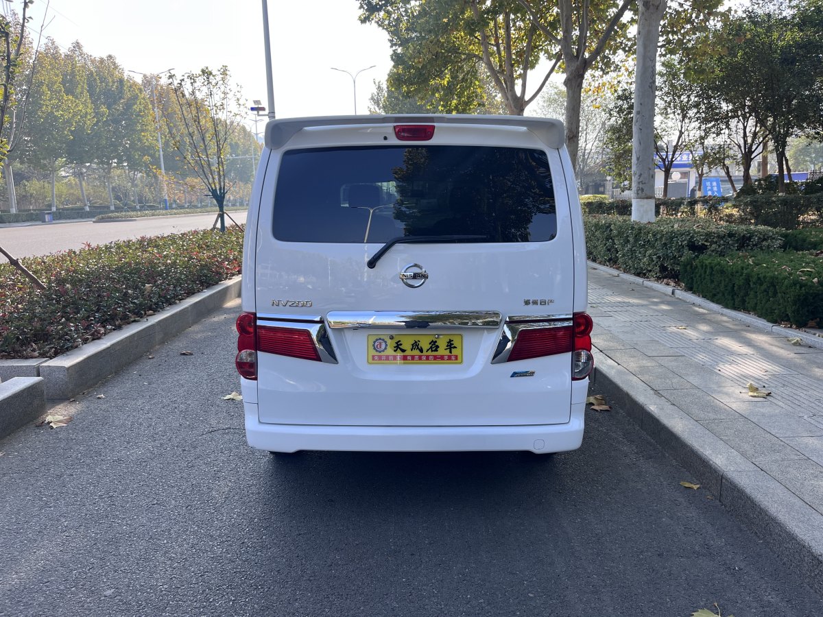 日產(chǎn) NV200  2018款 1.6L CVT豪華型圖片