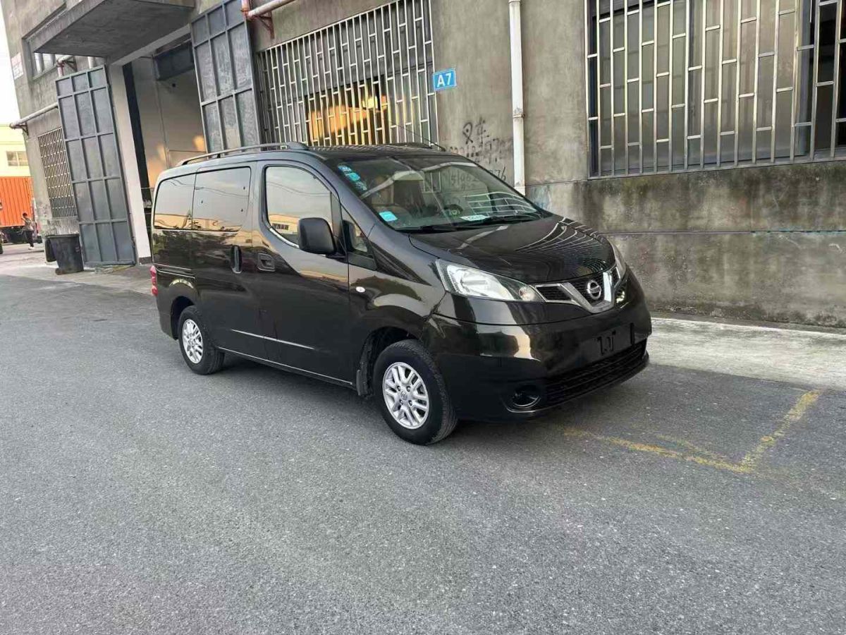 日產(chǎn) NV200  2014款 1.6L CVT豪華型 國IV圖片