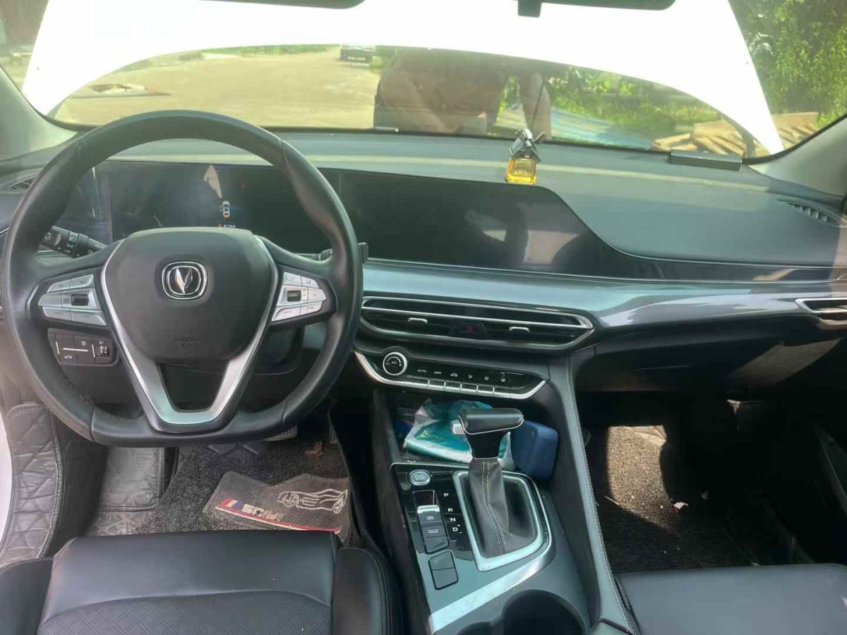 長安 逸動  2020款 PLUS 1.6L GDI 手動精英型圖片