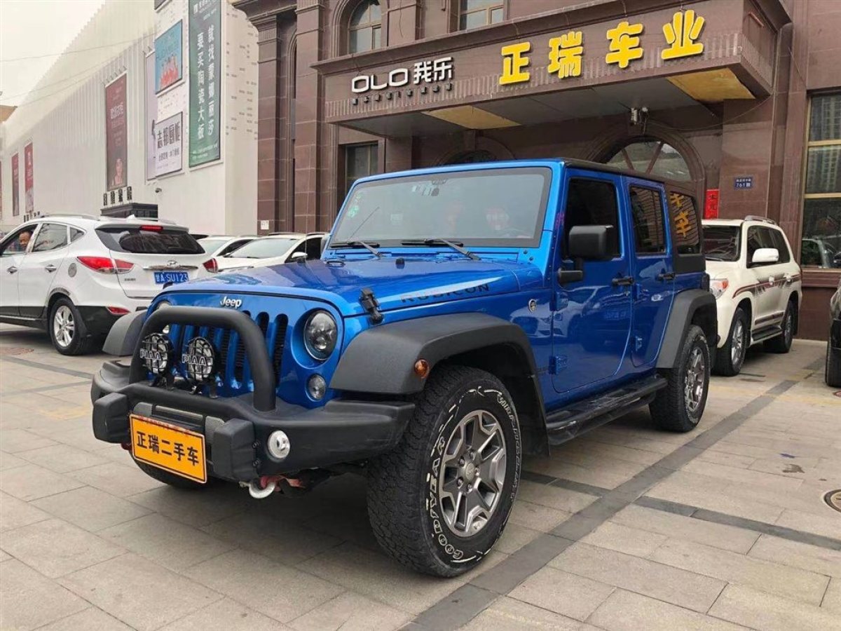 兰州2017年05月jeep牧马人2015款36lrubicon四门版蓝色自动档