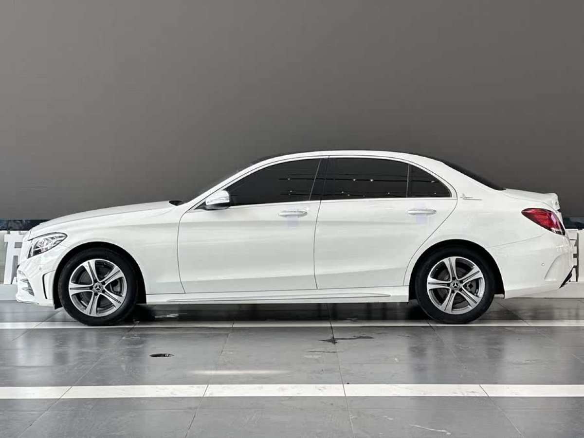 奔馳 奔馳C級  2019款 改款 C 260 L 運動版圖片
