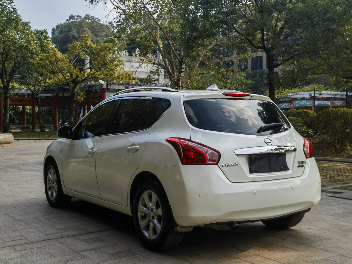 日產(chǎn) 騏達(dá)  2014款 1.6L CVT酷咖版圖片