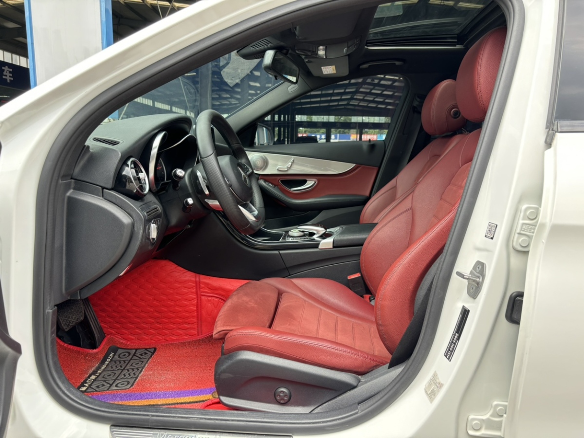 2017年7月奔驰 奔驰C级  2017款 改款 C 200 L 运动版