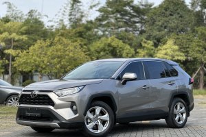 RAV4 丰田 荣放 2.0L CVT两驱风尚版