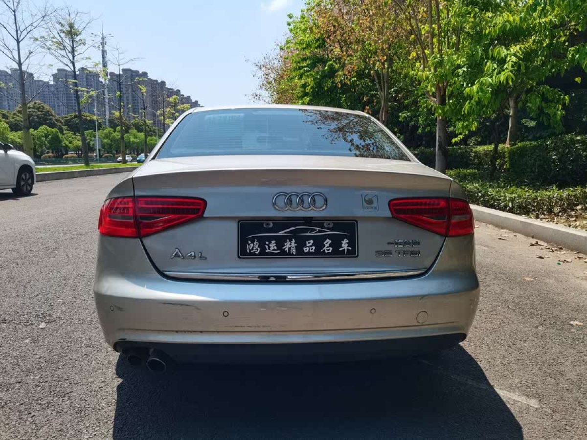 奧迪 奧迪A4L  2015款 35 TFSI 自動(dòng)舒適型圖片