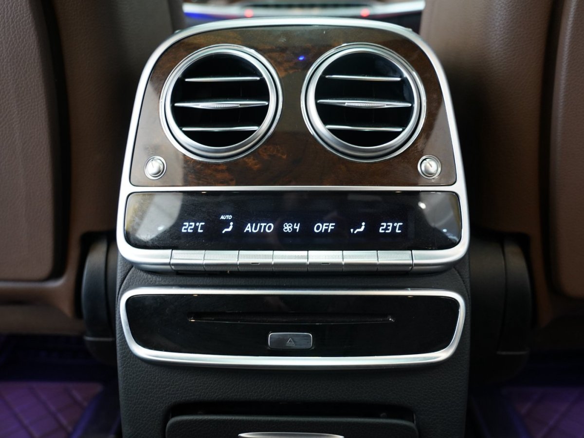 2015年2月奔驰 奔驰S级  2015款 S 400 L 4MATIC