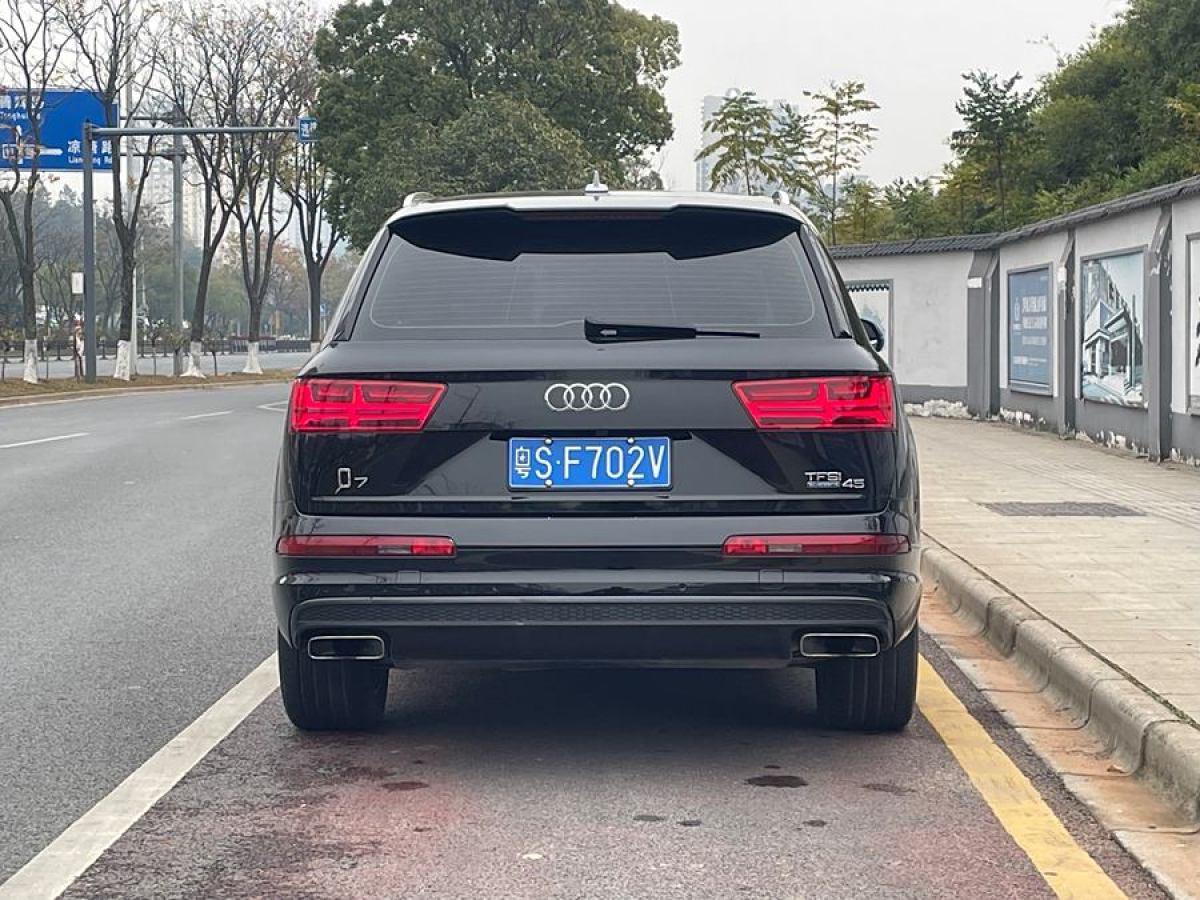 奧迪 奧迪Q7  2016款 45 TFSI 技術(shù)型圖片