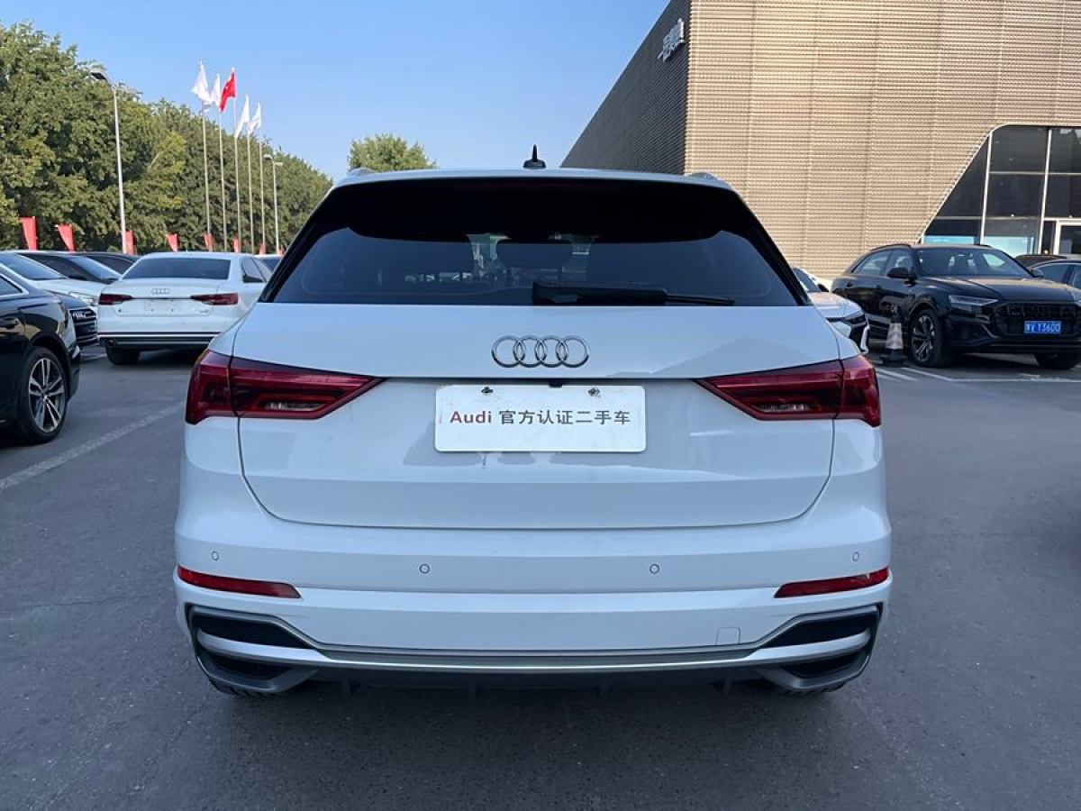 奧迪 奧迪Q3  2022款 35 TFSI 時尚動感型圖片