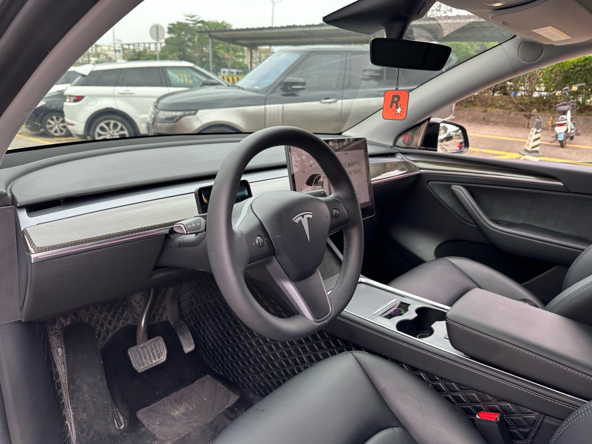 特斯拉 Model Y  2022款 改款 后輪驅(qū)動版圖片