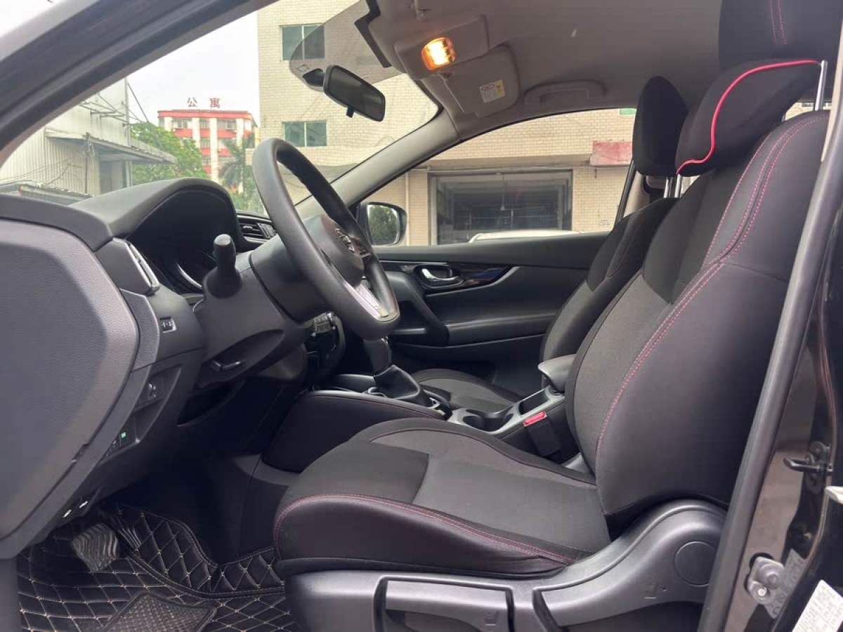 日產(chǎn) 逍客  2019款  2.0L CVT智享版圖片